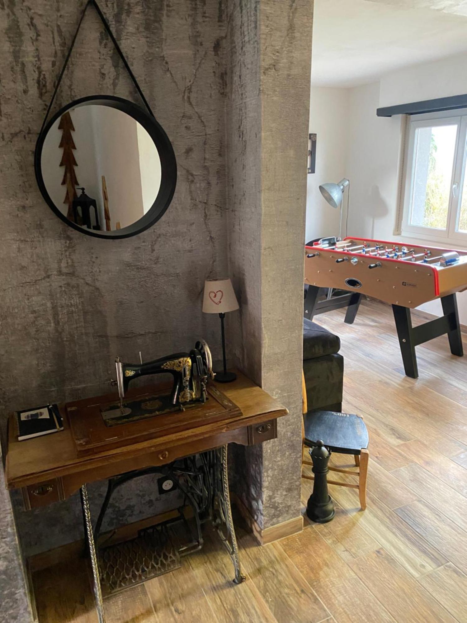 Als As De Coeur La Maison Aux Mille Et Un Coeurs Hébergement de vacances Neuve-Eglise